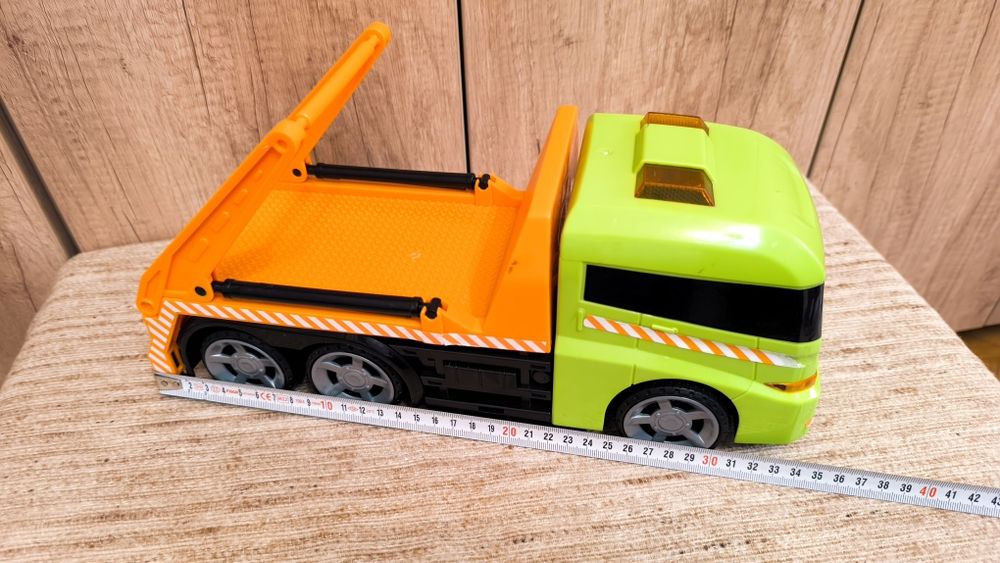 Lot 2 mașini interactive