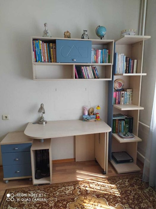 Мебельный гарнитур для детской комнаты