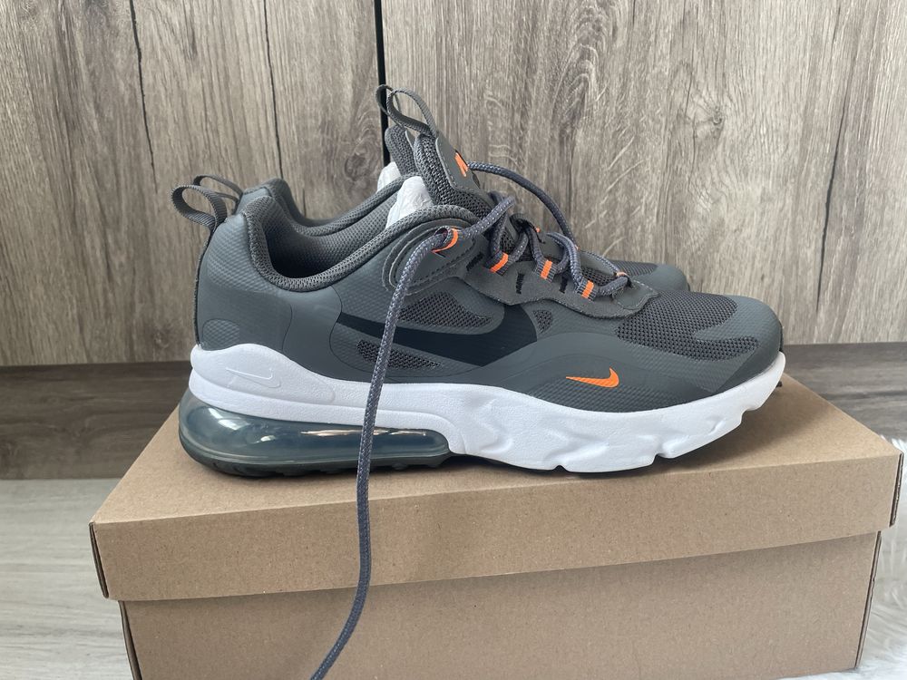 Nike Air Max 270 React GS