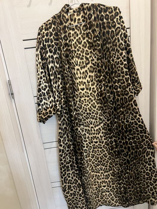 Naketka Ayollar tungi kiyish un