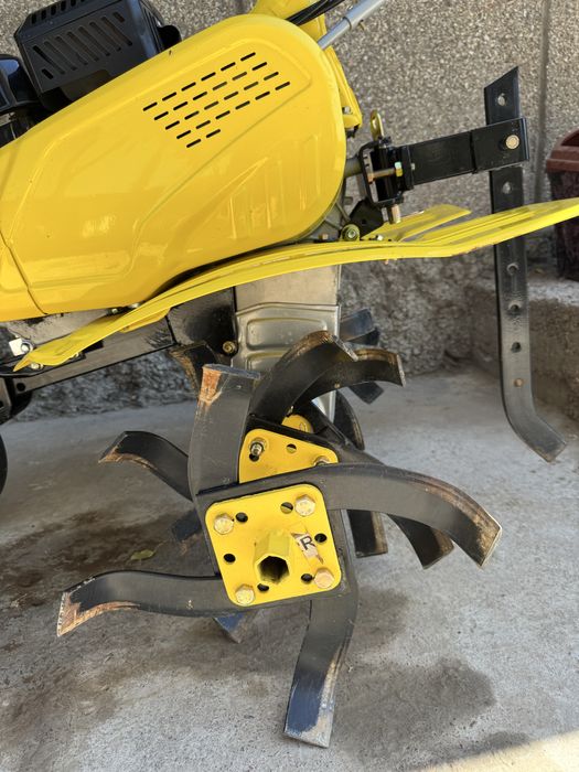 Бензиновый Культиватор Rolf