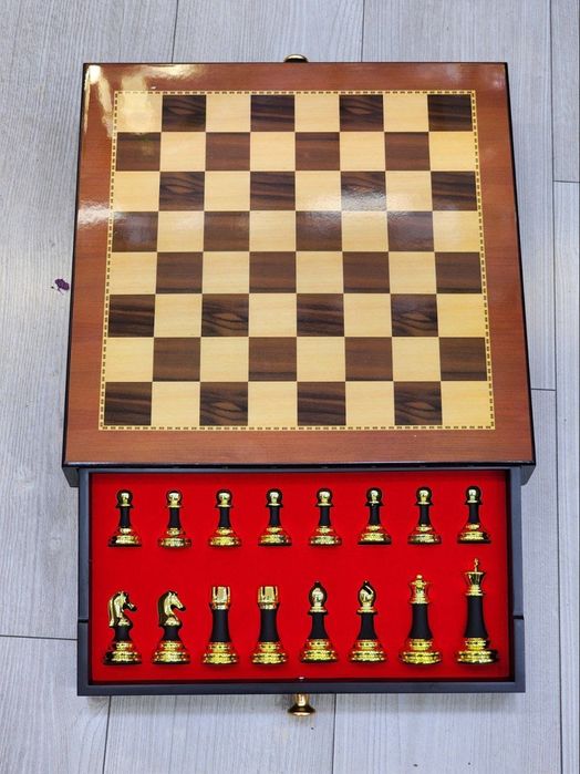 ШАХМАТЫ ОРЕХА роскошный перимум качества