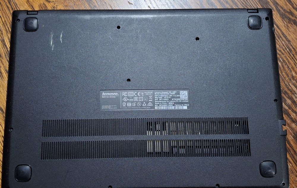 Лаптоп за части Леново Идеапад 100