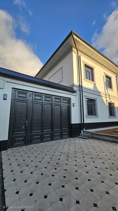 2.1 sotix uy sotiladi. Uy egasiman.