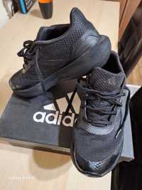 Adidas nr.36 culoare negru