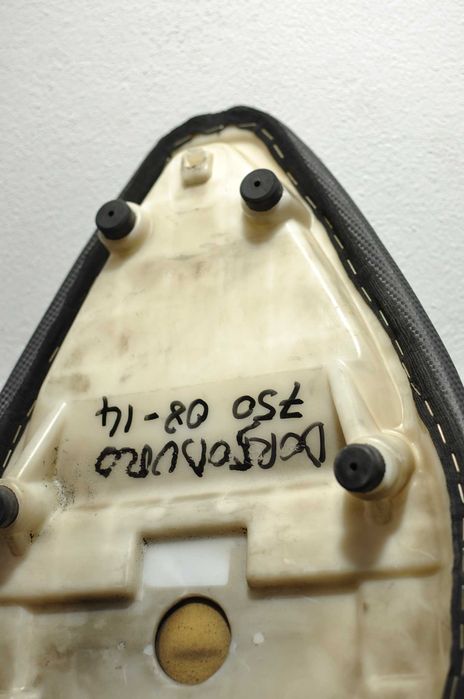 Masca far/ornament toba Aprilia Dorsoduro sa