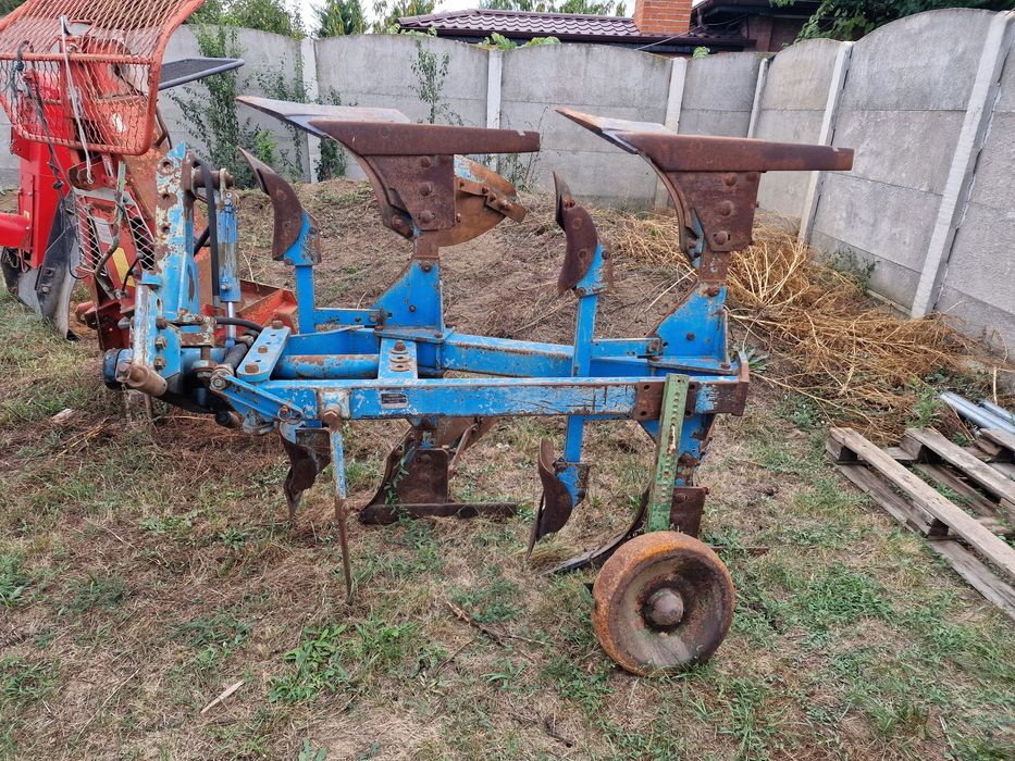 Plug reversibil Hidraulic 2 brazde