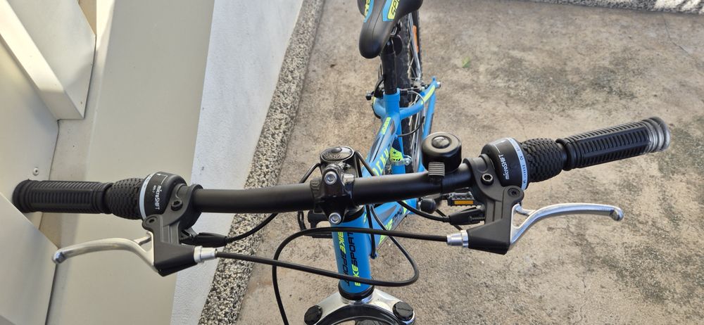 Велосипед Bikesport Rocky 24". 

Размер на колелото: 24