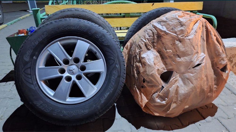 Летняя резина с дисками (MITSUBISHI PAJERO)