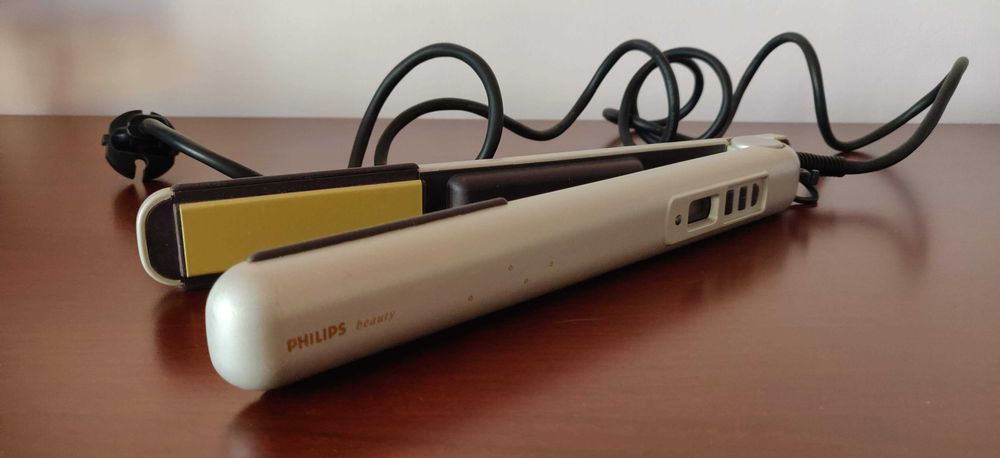 Placa de par ceramica Philips cu ioni de argint