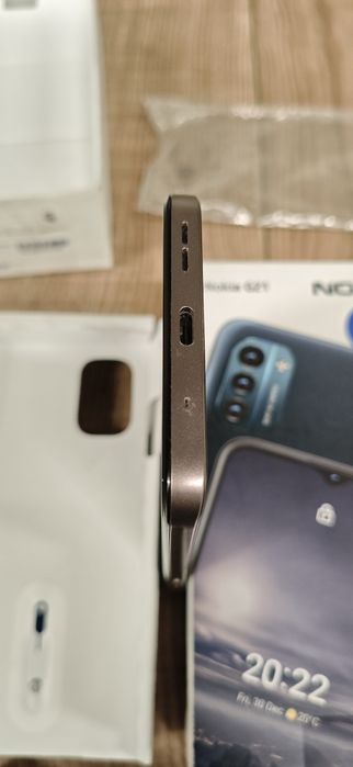 Nokia g21 4gb ram/64gb rom