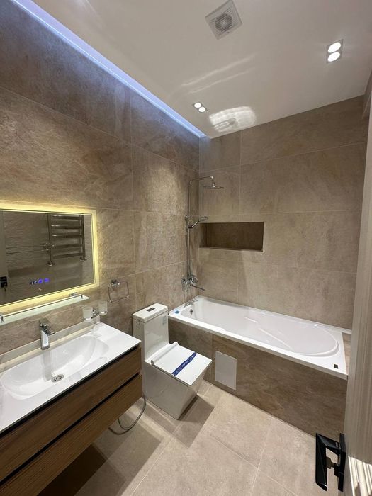 СРОЧНО! продаётся 3-комнатная квартира с ремонтом 85 м²