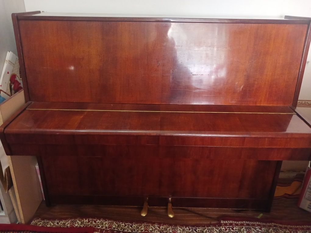 Pianino sotiladi