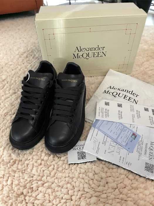 Alexander McQueen Negru / Full Box