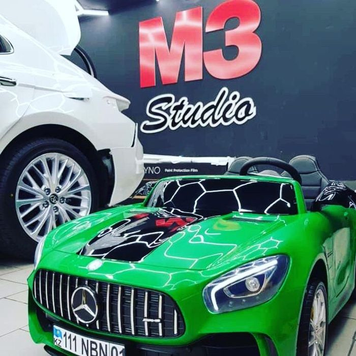 Эллектромобиль в илеальном состоянии