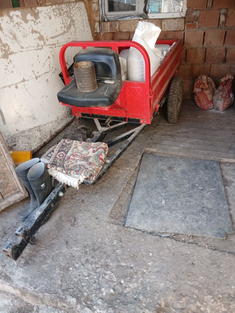 Remorca de motocultor șemineu și soba teracota