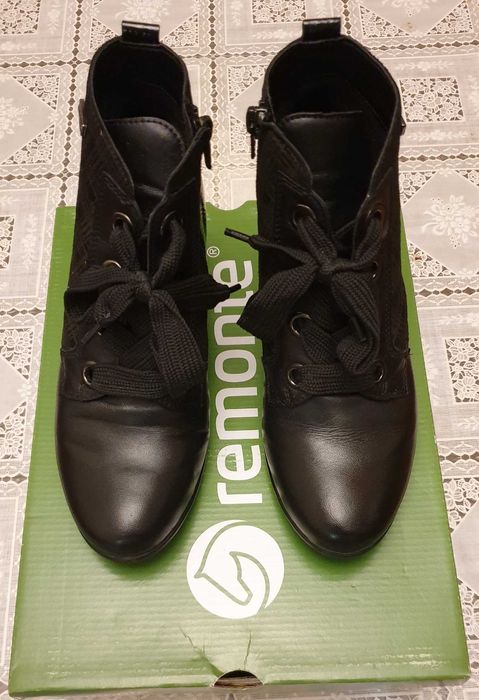 Дамски боти remonte 36 номер