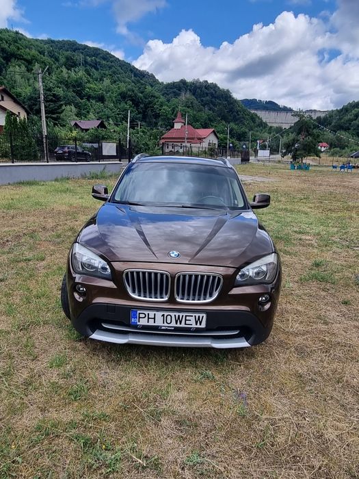 Vând BMW  X1  diesel Automat 4x4