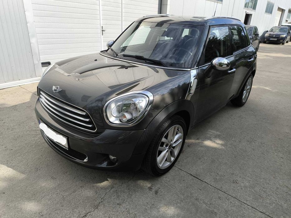 Mini Countryman Stare perfecta / AC / NAVI/ Computer bord