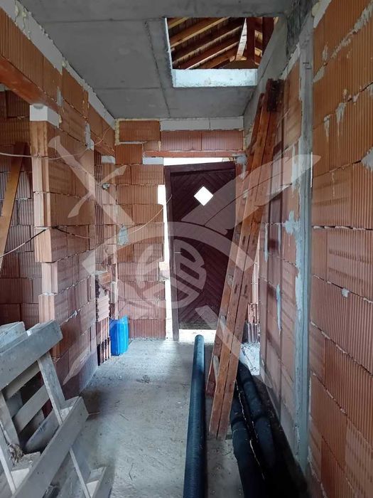 Продава се Къща в с. Владая, Област София-град - 200 кв.м за 900 €/кв.м - Снимка #8