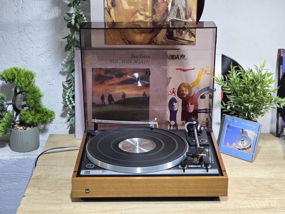 Pick-up DUAL 701, retro ,full automatic, direct drive, pitch control