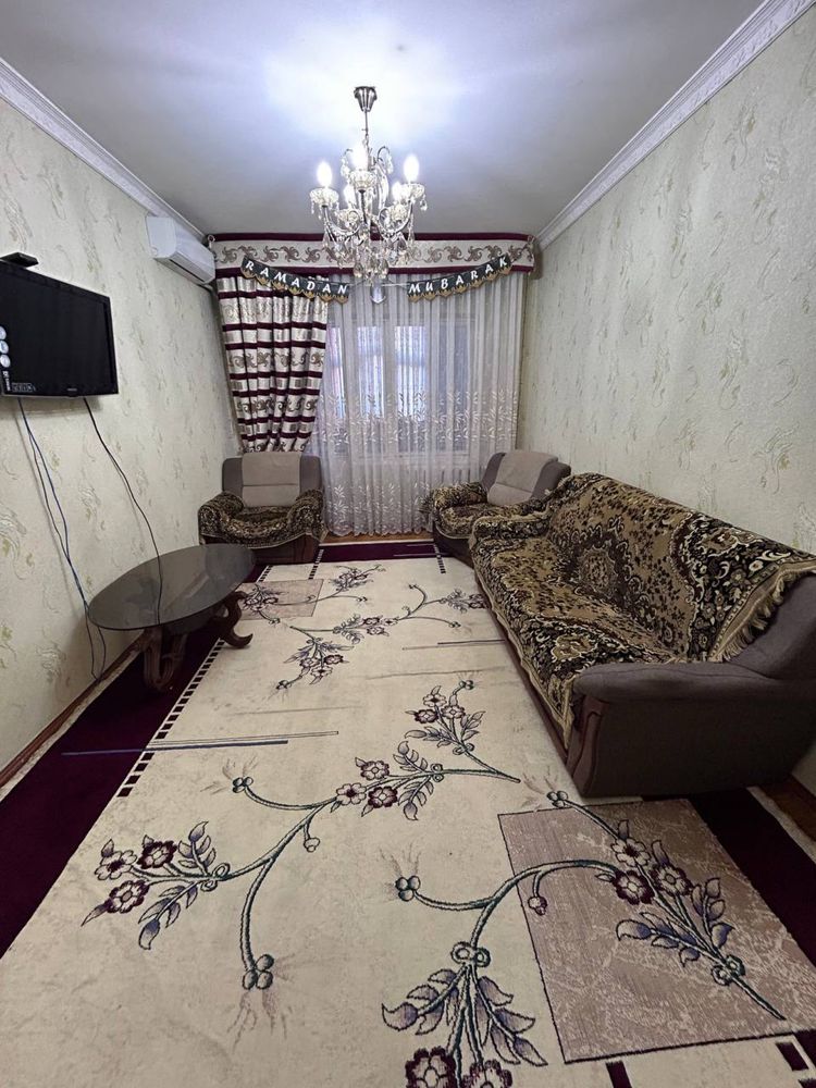 Срочно Своя! Юнусабад 19 кв, дом 6 продается 3х комнатная  квартира