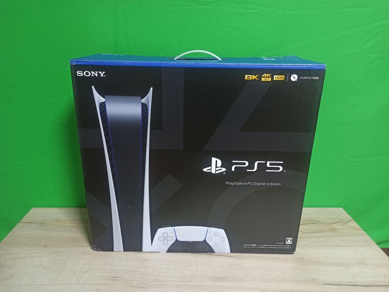 PS 5 (digital edition, 1 год). В отл. состоянии и полном комплекте.