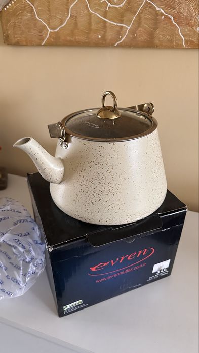 Продам посуду новую