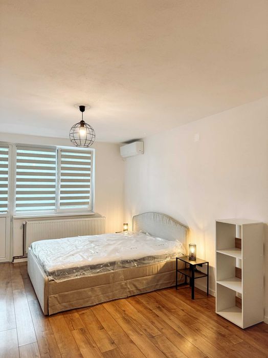 Ofer spre închiriere apartament cu 2 camere la 2 min de UMF și spital