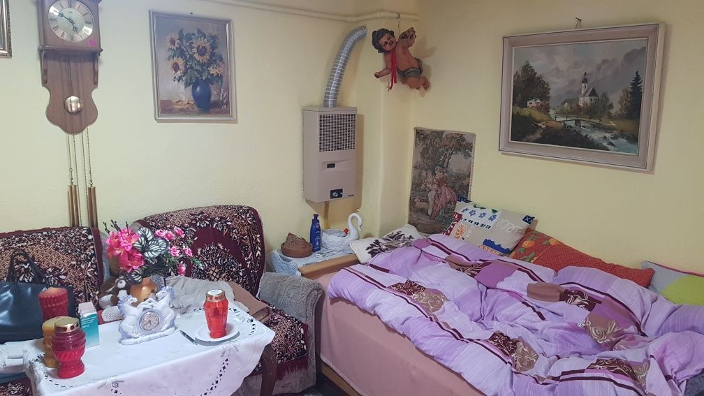Închiriez casă cartier CFR