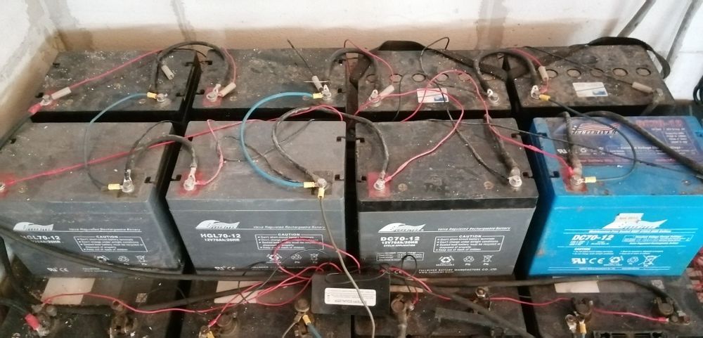 Acumulatori cu gel 70A