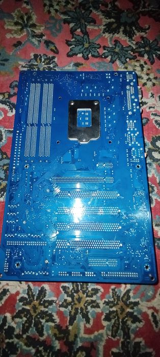 Материнская плата gigabyte ha p55 us3l pratssesor Intel core i3 540