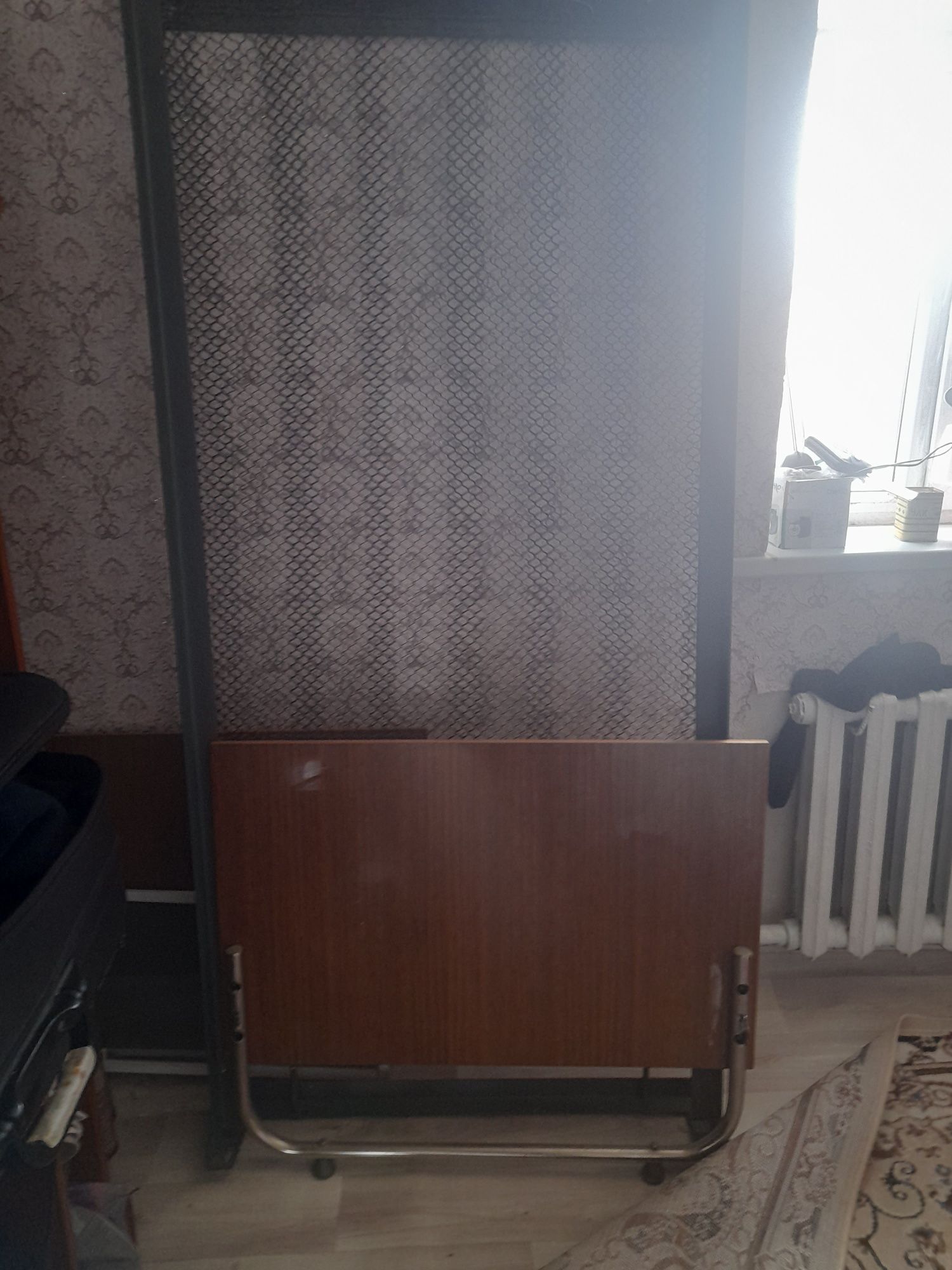Продам железную койку кровать