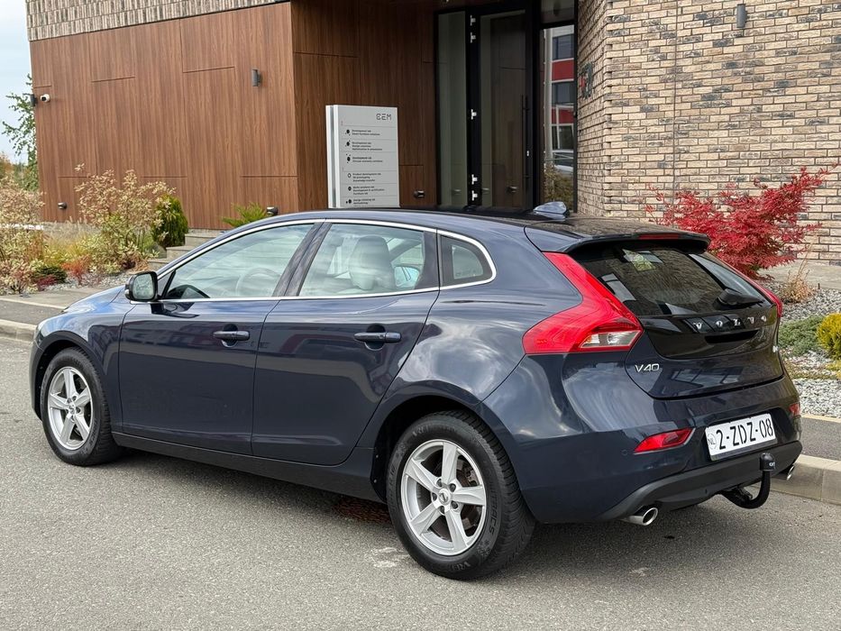 Volvo V40 2015 euro5 190Cp