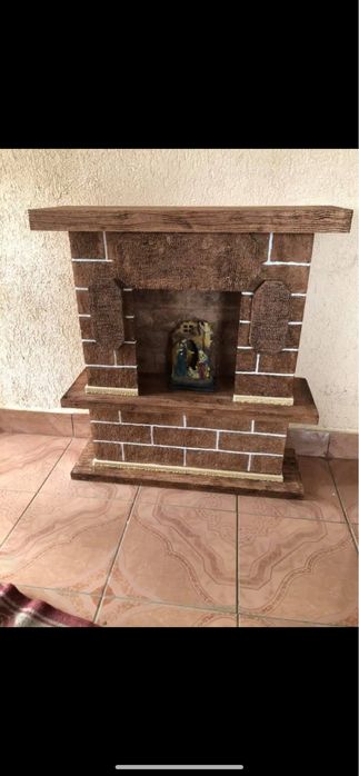 Semineu decorativ