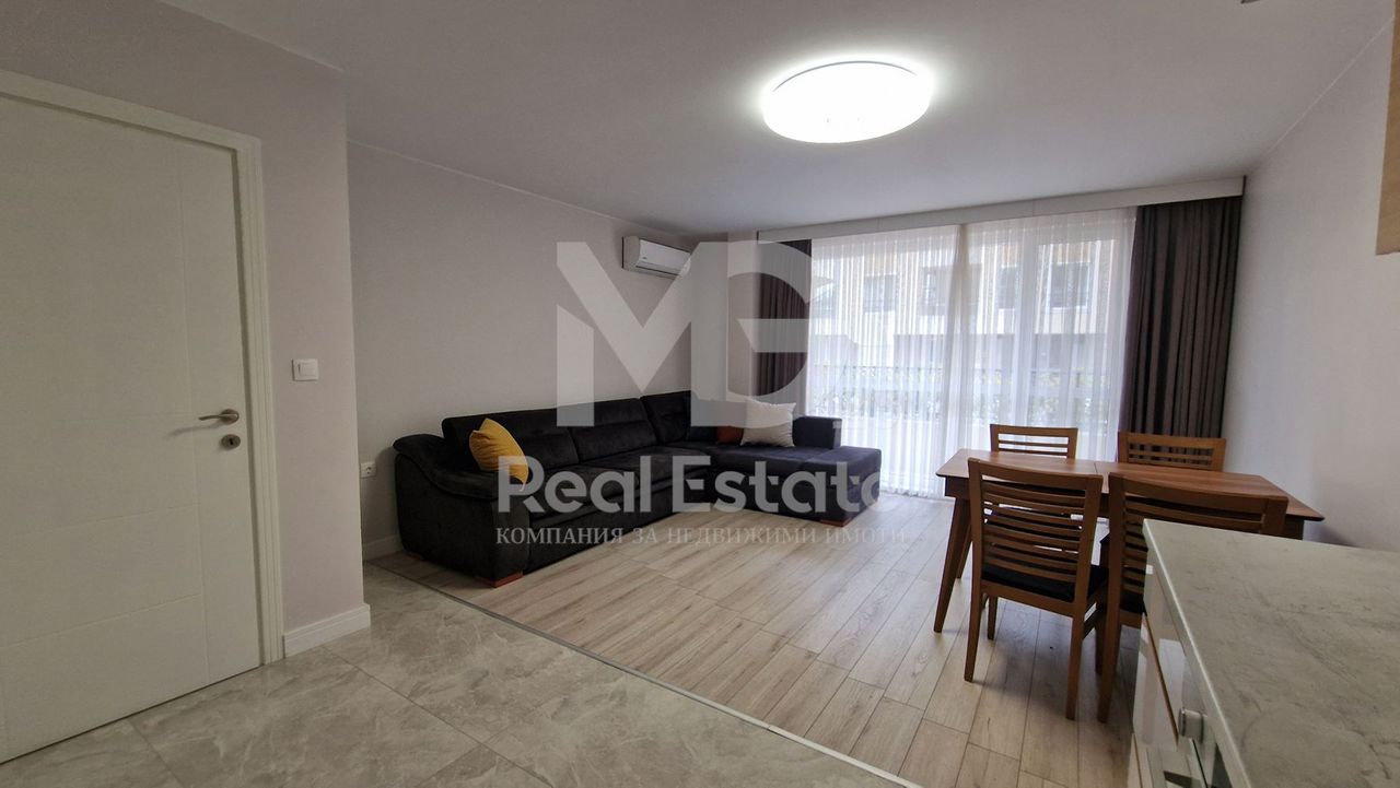 Продава се Двустаен апартамент в Пловдив, Остромила - 92 кв.м за 1495 €/кв.м - Снимка #4