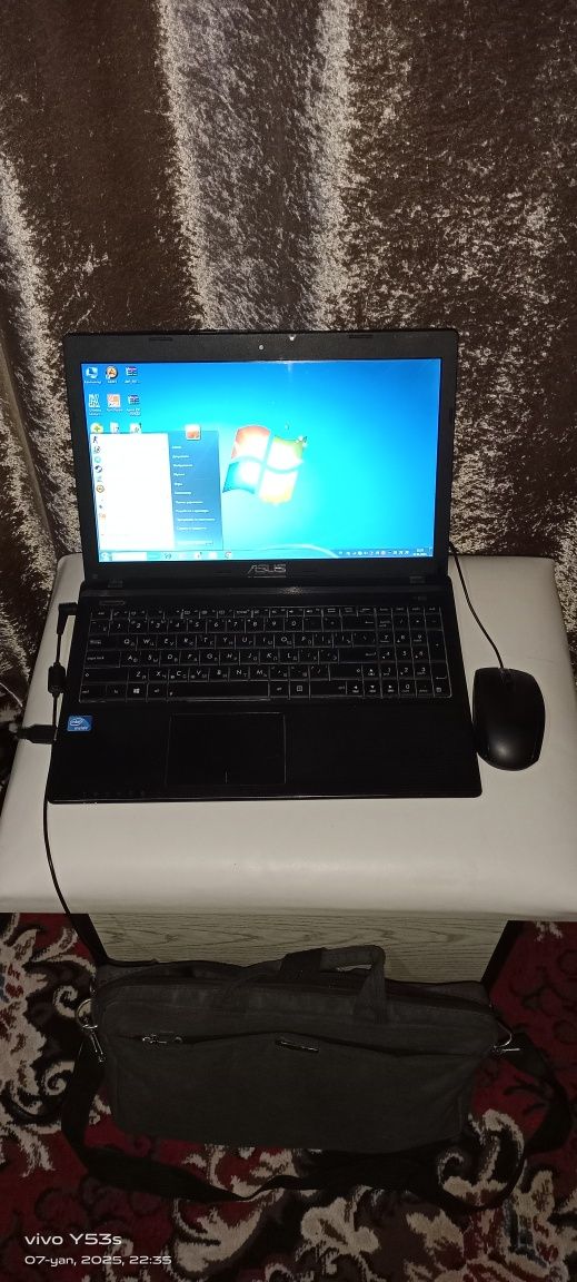 Noutbuk Asus 90  $