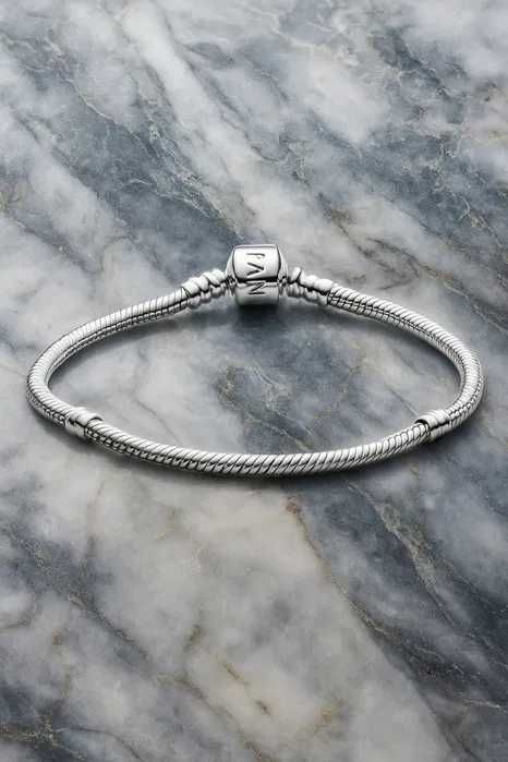 Оригинална Гривна Pandora