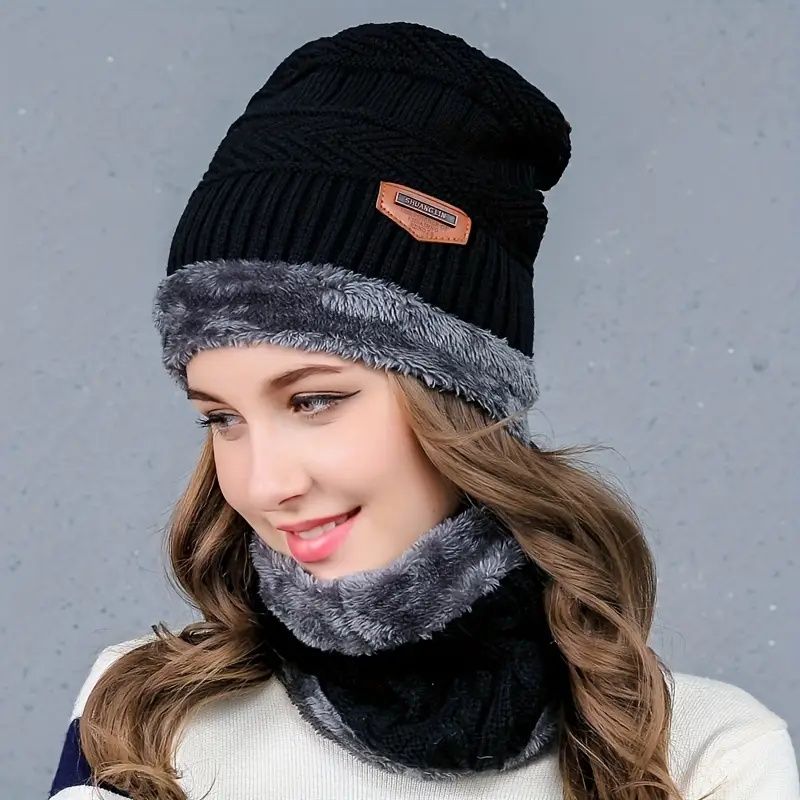 Set  căciulă guler căptușite si mănuși unisex