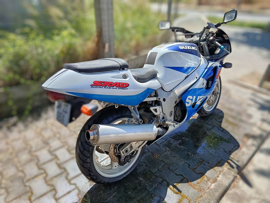 vand Suzuki GSX-R 600 SRAD