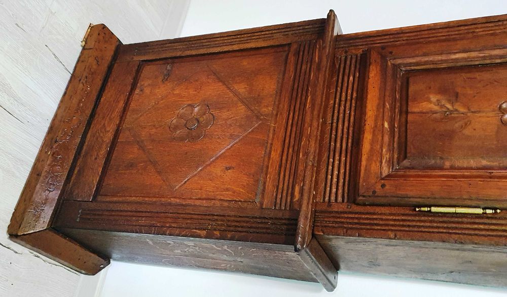 Ceas de podea cu pendul si 2 greutati anii 1800