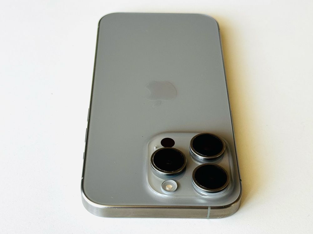 Iphone 15 Pro 256GB Natural Titanium 100% Батерия! Гаранция 6 месеца