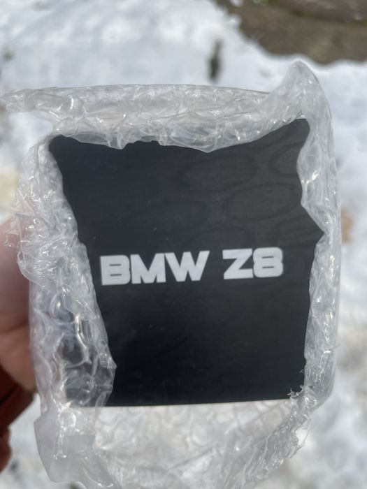 1:43 BMW Z8 - Norev - метален колекционерски модел