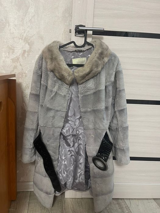 Продам шубу искусственную