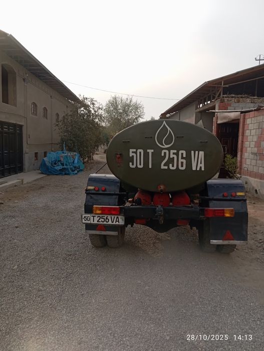 Gaz 52 vodovoz sotiladi