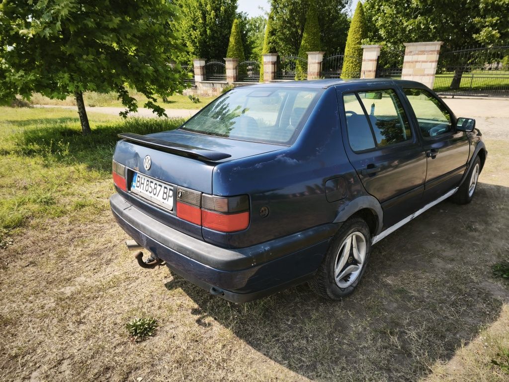 Лек автомобил VW vento