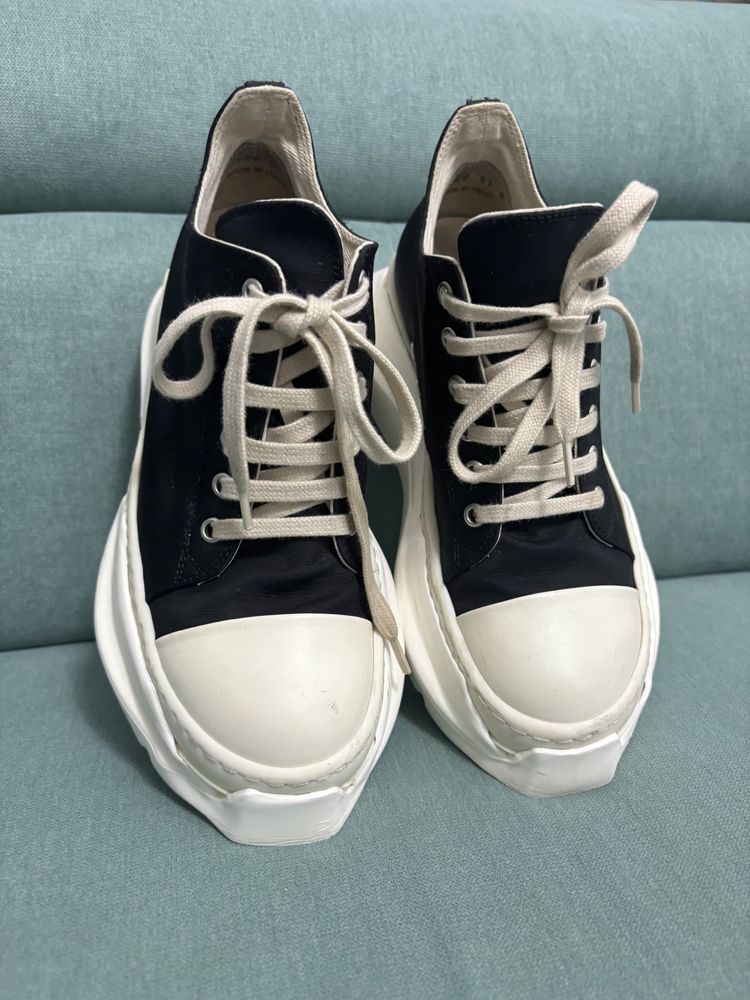 Rick Owens Abstract Low