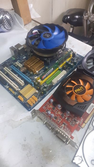 Запчясти от компьютера. Процессор  жёсткий диск приставки...продам