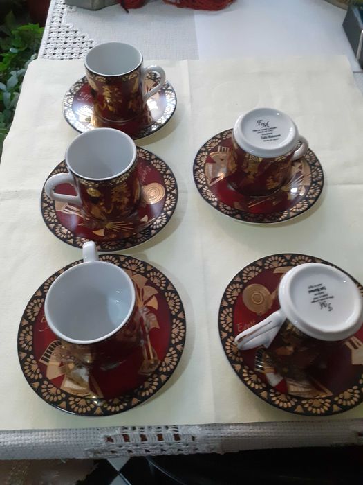 Serviciu cafea - 5 cești + 5 farf. porțelan, glazură Lemoges, 110 ml.