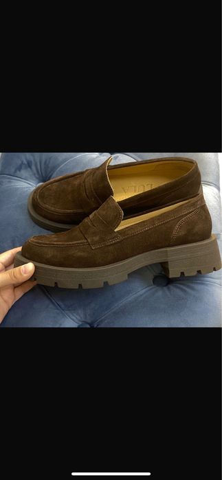 Женсая обувь из натуральной замши